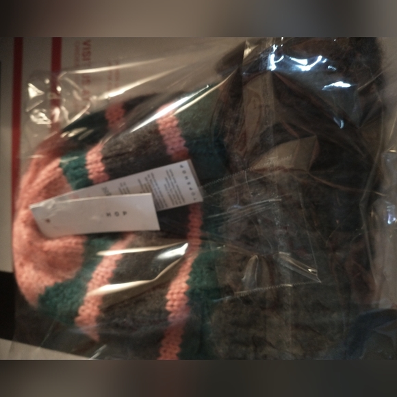 TOPSHOP Ribbed & Cuffed Beanie NEW WITH TAGS - Picture 8 of 8